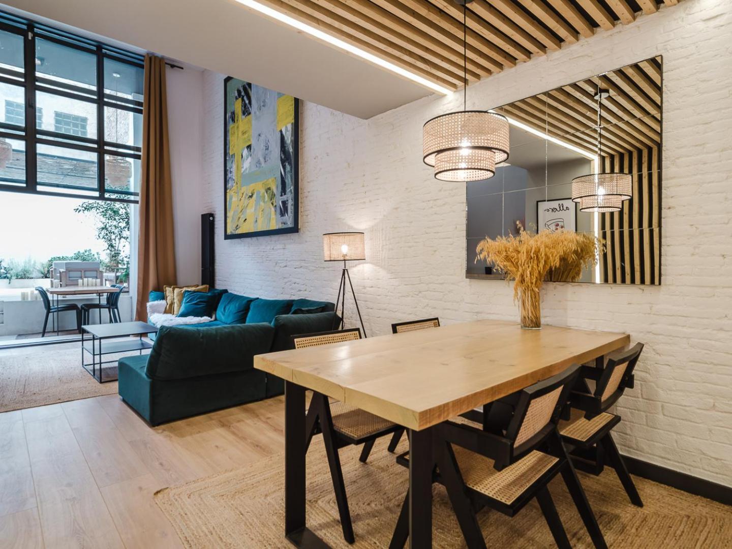 Luxury 2 Story Near Passeig De Gracia Apartamento Barcelona